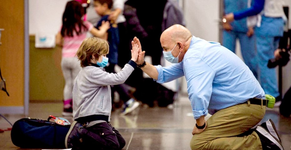 আফ্রিকার ১০ দেশের ওপর ভ্রমণ নিষেধাজ্ঞা তুলে নিচ্ছে কানাডা