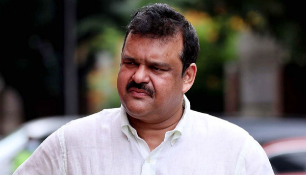 বিসিবির পদ ছাড়ার কথা নিজেই জানালেন আকরাম