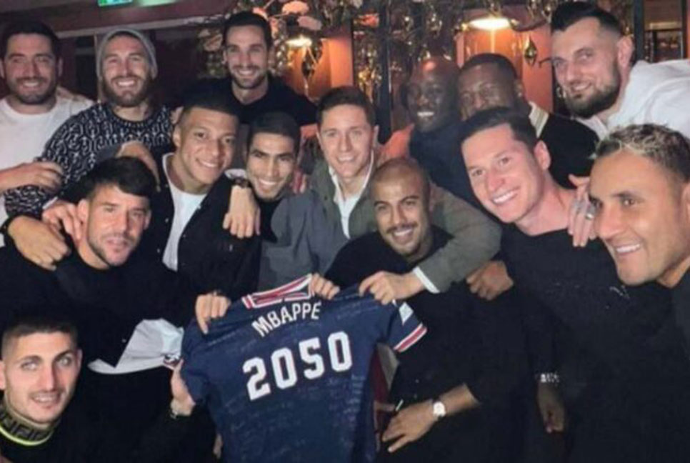 এমবাপ্পের জন্মদিন উদযাপন, নেই মেসি-নেইমার