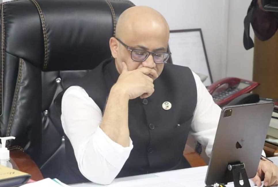 ডা. মুরাদের বিরুদ্ধে অভিযোগ তদন্ত করবে ডিবি