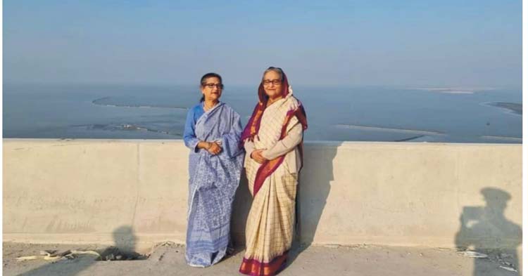পদ্মা সেতু পরিদর্শন করলেন প্রধানমন্ত্রী শেখ হাসিনা 
