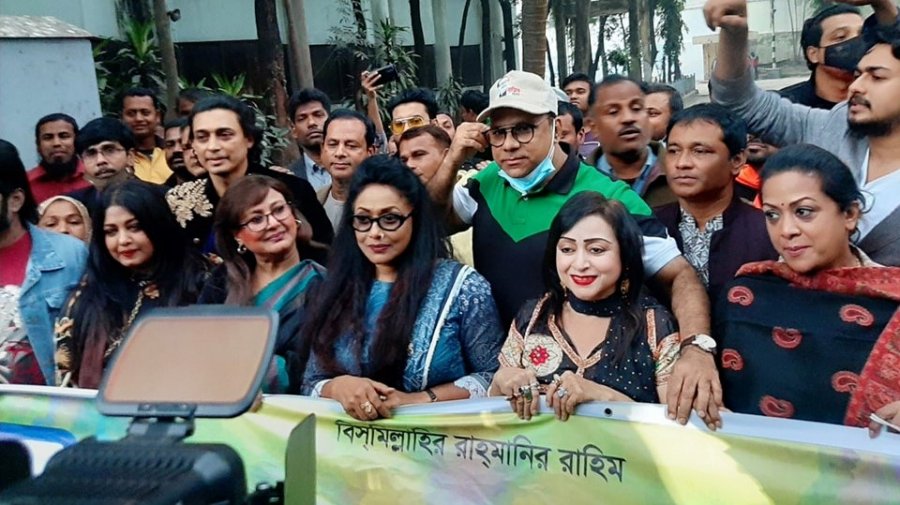 মিশা-জায়েদ প্যানেলে কারা আছেন