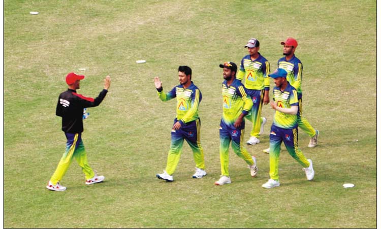 জয় পেয়েছে কোটবাড়ি ও গ্ল্যাডিয়েটর্স