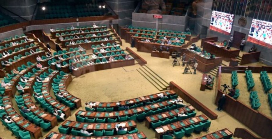 সংসদের মুলতবি বৈঠক শুরু