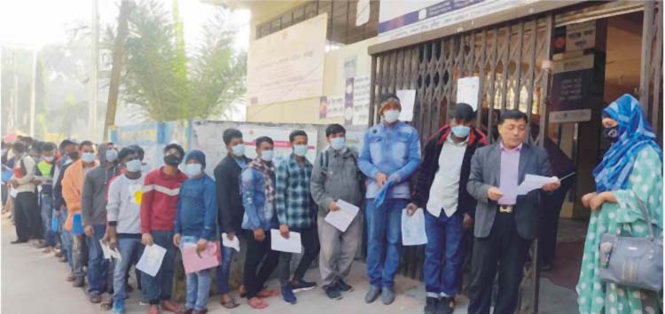 দ্বিগুণ বেড়েছে বিদেশ গমণেচ্ছুকদের সংখ্যা