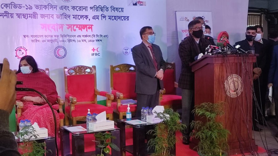 স্কুল বন্ধে ঘুরতে যাওয়া দুঃখজনক: স্বাস্থ্যমন্ত্রী 