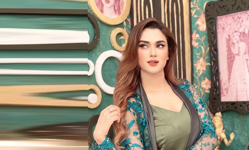 দুই বছর পর এফডিসিতে শুটিং করলেন ববি