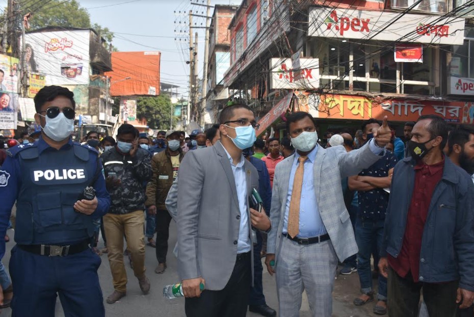 যানজট নিরসনে কুমিল্লা নগরীতে উচ্ছেদ অভিযান