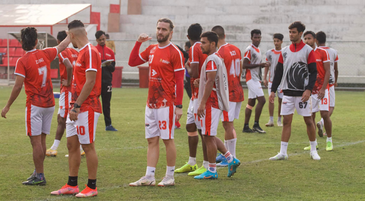 জয় দিয়ে প্রিমিয়ার লিগ শুরু করতে চায় বসুন্ধরা কিংস