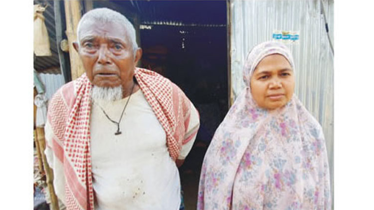 ঘর পাচ্ছেন দেবিদ্বারের সেই অসহায় খাদিজা আক্তার