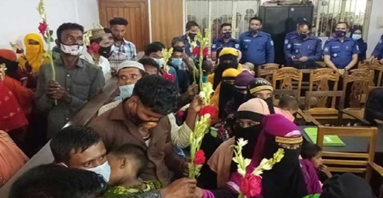 সাজার বদলে ফুল, আদালতের নির্দেশে স্বামীর সংসারে ফিরলেন ৫০ নারী