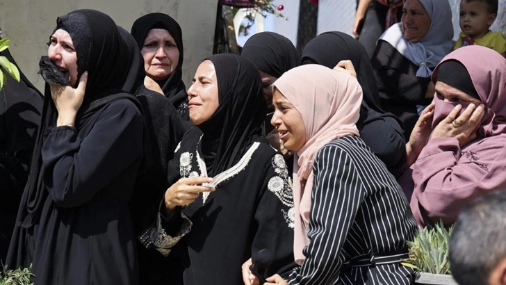 ইসরাইলি সেনার গুলিতে ৩ ফিলিস্তিনি নিহত