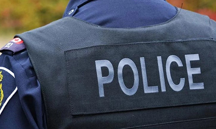 নারীকে মারধরের অভিযোগে এসআই প্রত্যাহার