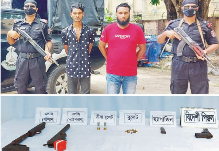কুমিল্লায় অস্ত্র-গুলিসহ দুই শীর্ষ সন্ত্রাসী র‌্যাবের হাতে আটক