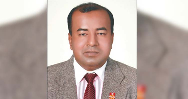 বরুড়ায় কলেজ পর্যায়ে শ্রেষ্ঠ শিক্ষক মাসুদ মজুমদার 