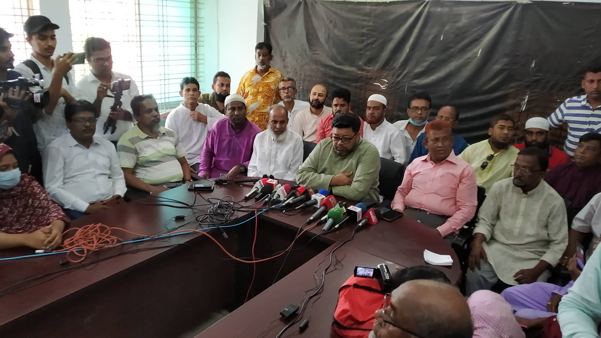 মাসুদ পারভেজ খান ইমরানের মনোনয়ন প্রত্যাহারের ঘোষণা