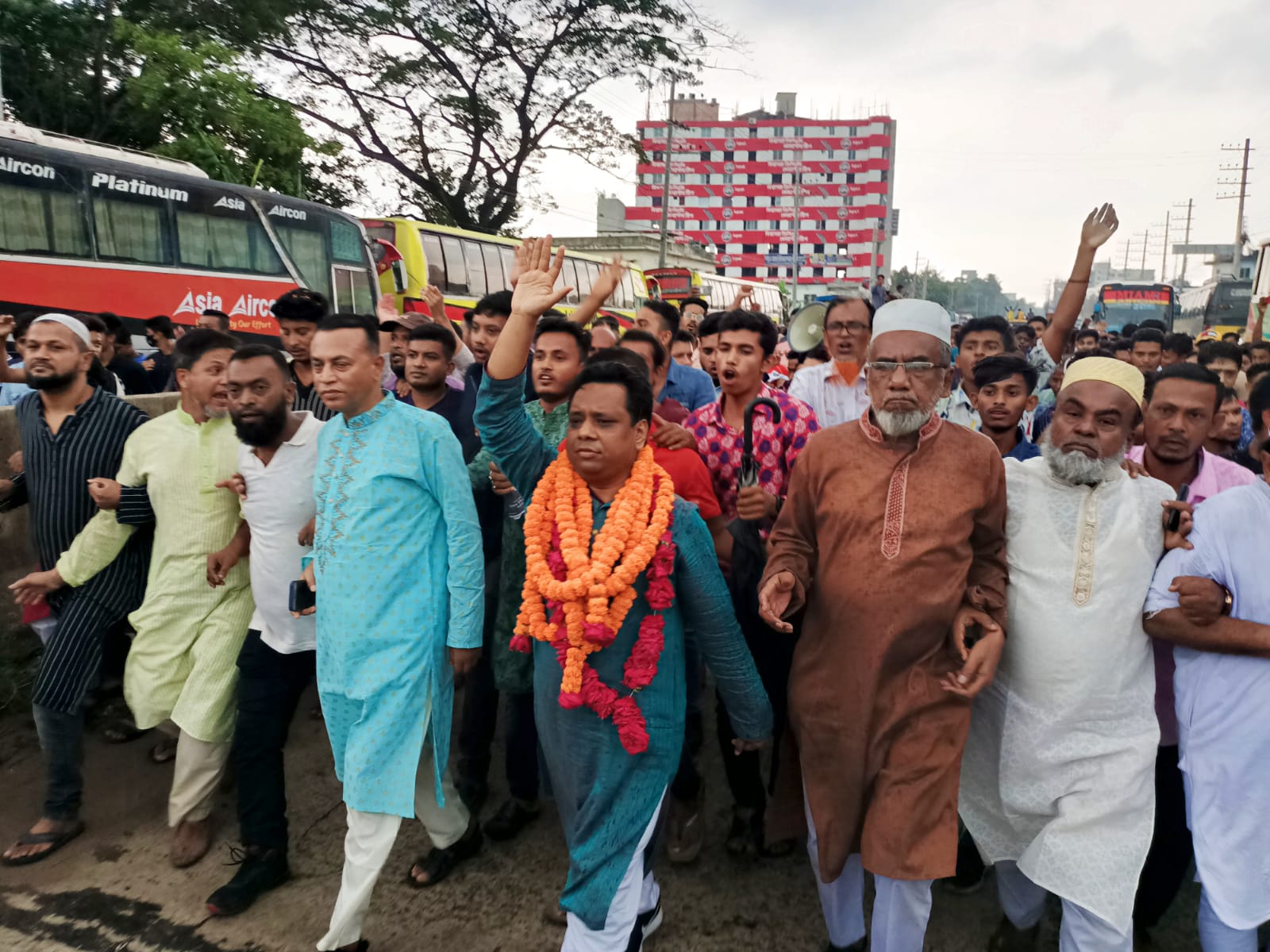 নিজাম উদ্দিন কায়সারের প্রচারণা শুরু