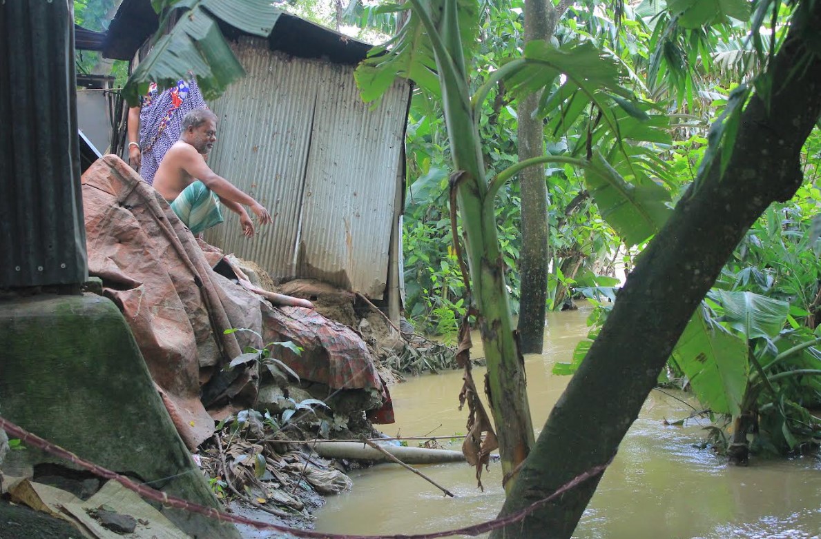 দেবীদ্বারে গোমতী নদীর ঢলে ৮৬ হেক্টর ফসল নষ্ট,পানিবন্দি হাজার পরিবার
