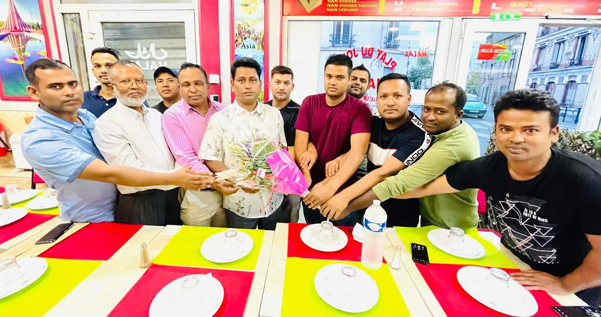 ফ্রান্সে কুমিল্লার সদর দক্ষিণ উপজেলা এসোসিয়েশনের নৈশভোজ 