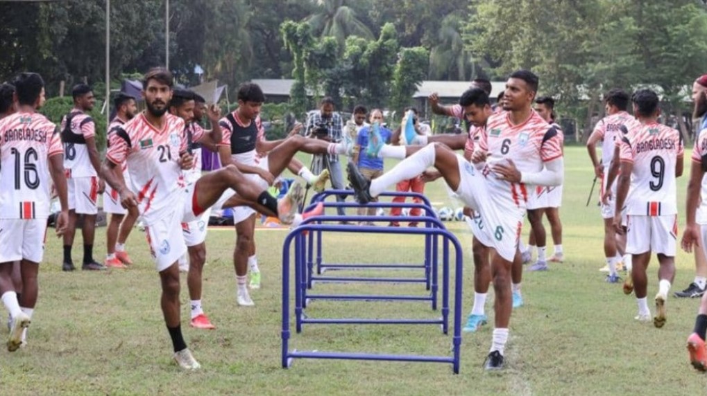 প্রতিপক্ষের মাঠে ম্যাচ, চাপ নিচ্ছে না বাংলাদেশ