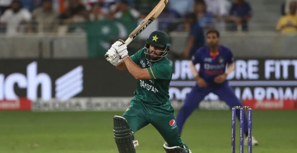 &nbsp;শেষ ওভারে ভারতকে হারিয়ে পাকিস্তানের জয়