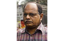 ইসির নির্বাচনী পথরেখা অনিশ্চয়তা কাটছে না