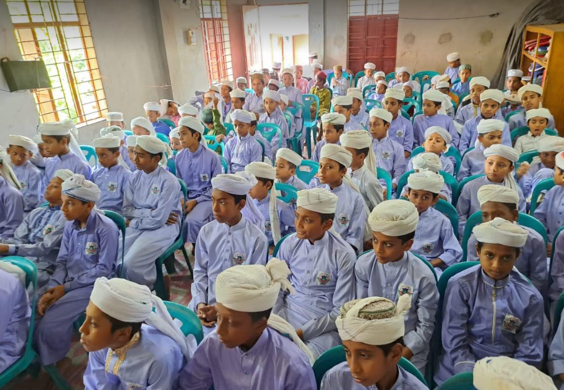 চান্দিনায় ইমাম আহমদ রেযা স্মরণে ‘আলা হযরত’ সেমিনার অনুষ্ঠিত