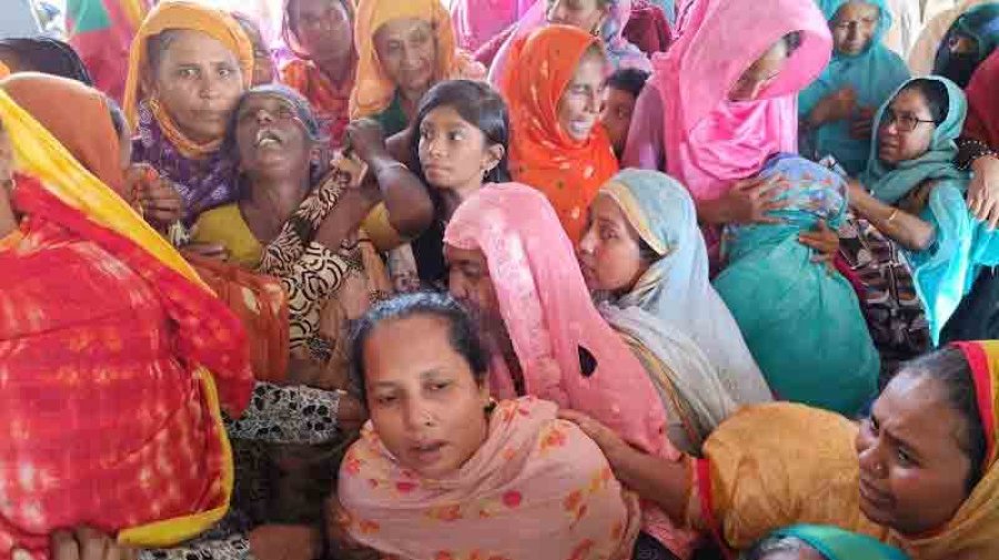 তালাবদ্ধ ঘরে বৃদ্ধ দম্পতির হাত-মুখ বাঁধা লাশ