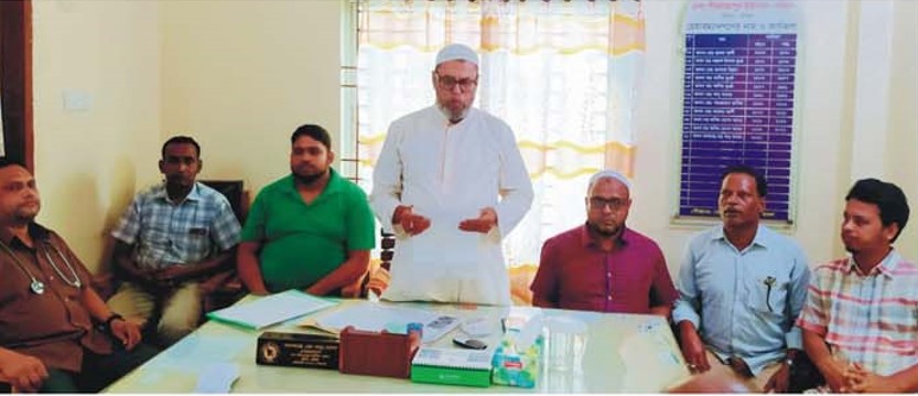 পীর যাত্রাপুর ইউপি চেয়ারম্যানের বিরুদ্ধে অপপ্রচারের প্রতিবাদে সংবাদ সম্মেলন
