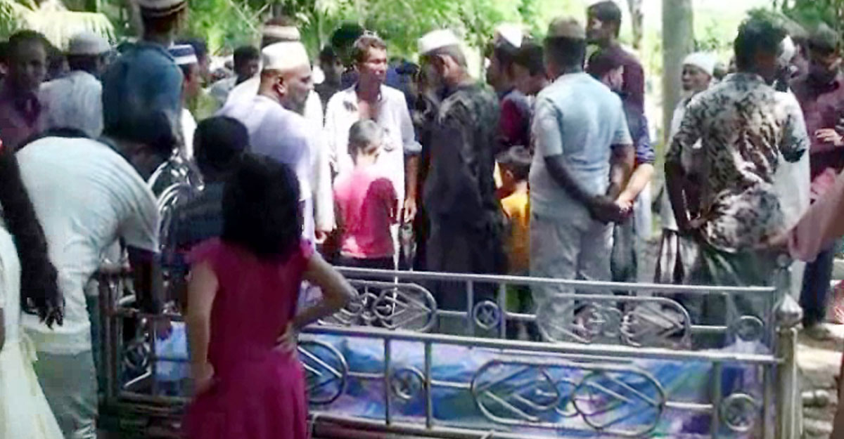 জমি নিয়ে বিরোধে বৃদ্ধের মরদেহ দাফনে বাধা  