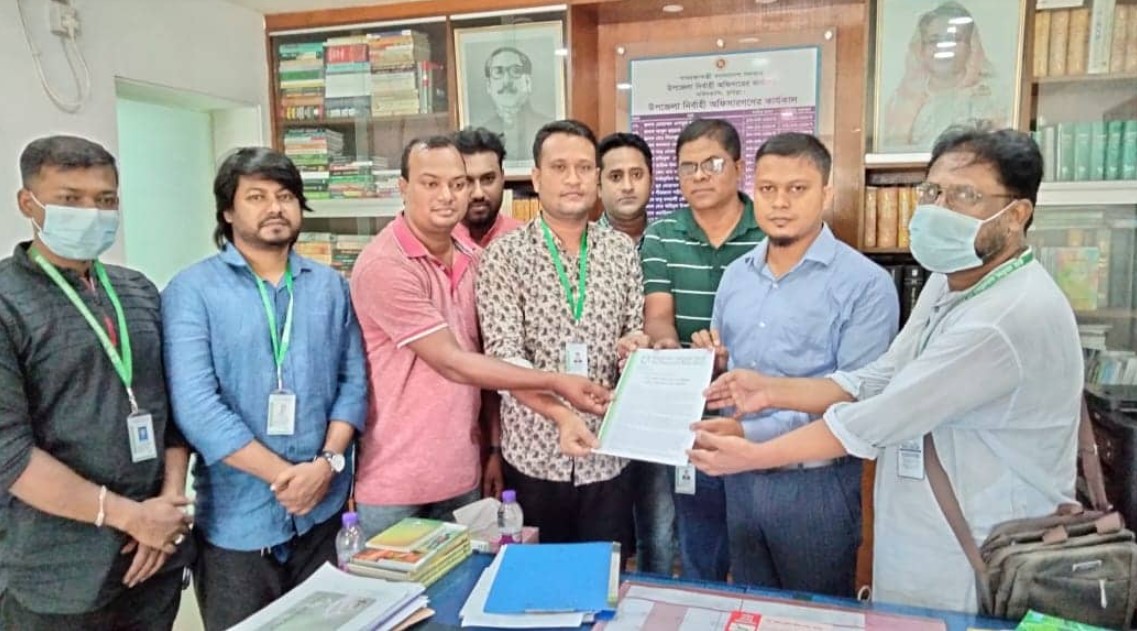 নিসচা দাউদকান্দি শাখার স্মারকলিপি প্রদান