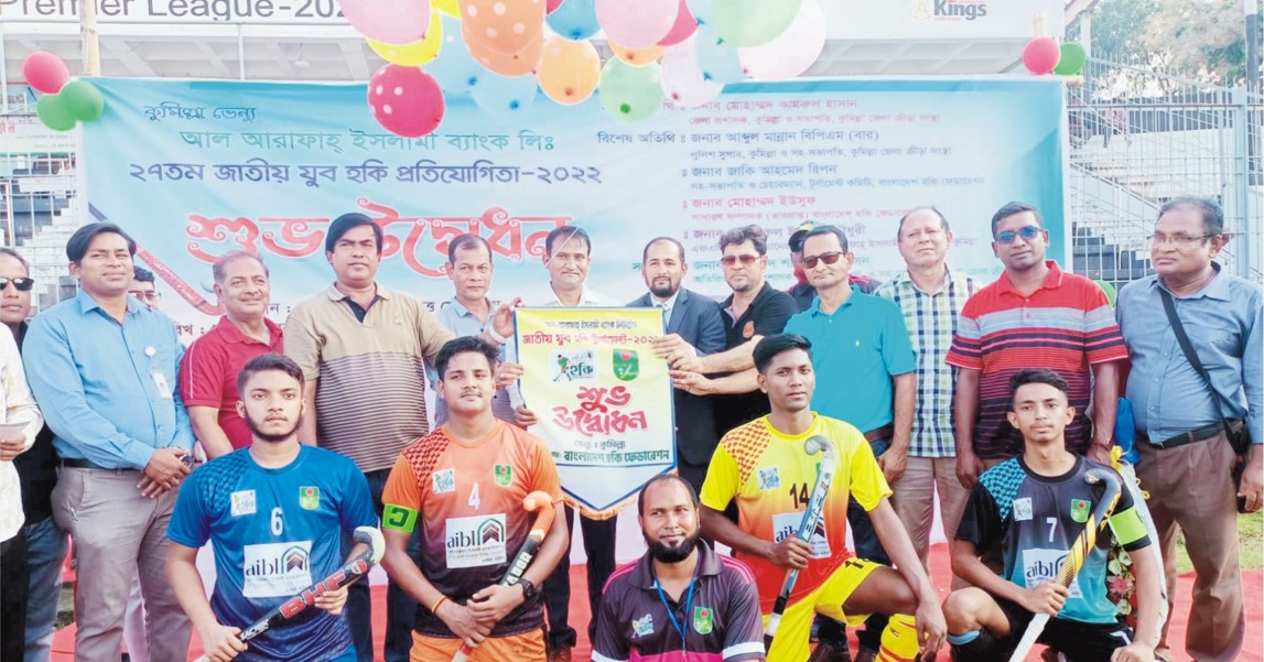 মানিকের হ্যাট্টিকে বড় জয় কুমিল্লার