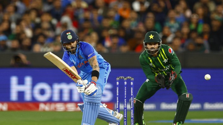 টান টান উত্তেজনা শেষে ভারতের শেষ হাসি