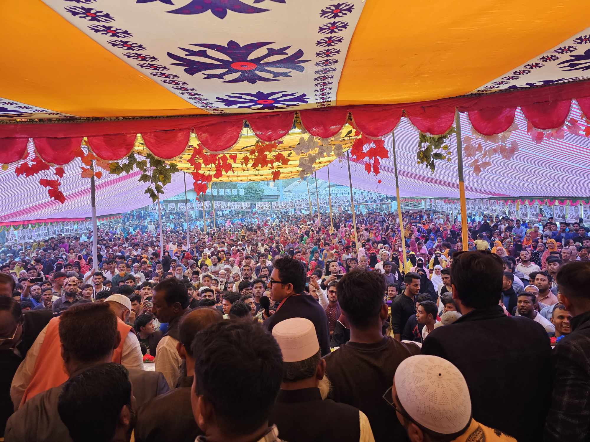 ৭ জানুয়ারি ঈগল প্রতিকে ভোট ভিক্ষা চাইলেন স্বতন্ত্র প্রার্থী আবুল কালাম আজাদ