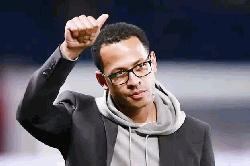   চেলসির দায়িত্ব নিয়েই ইতিহাসের অংশ, কে এই ‘উদ্ভাবক’ নতুন কোচ