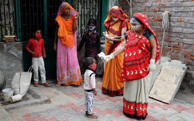 ভারতে দৈনিক শনাক্ত আরও কমল