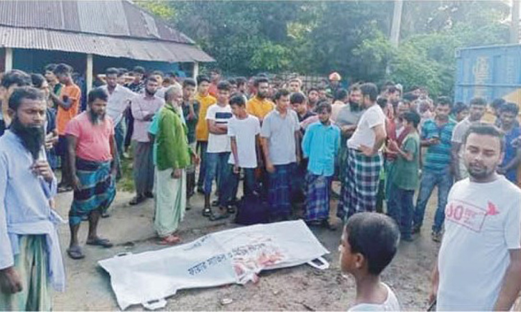 কুমিল্লায় সড়ক দুর্ঘটনায় নিহত ২॥ আহত ১