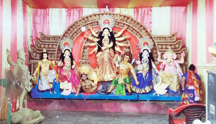 কুমিল্লায় এবার ৭৯৫ মণ্ডপে অনুষ্ঠিত হবে দুর্গাপূজা কুমিল্লায় এবার ৭৯৫ মণ্ডপে অনুষ্ঠিত হবে দুর্গাপূজা