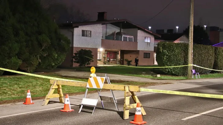 কানাডায় এক বাড়িতে ৪ জনের গুলিবিদ্ধ লাশ কানাডায় এক বাড়িতে ৪ জনের গুলিবিদ্ধ লাশ