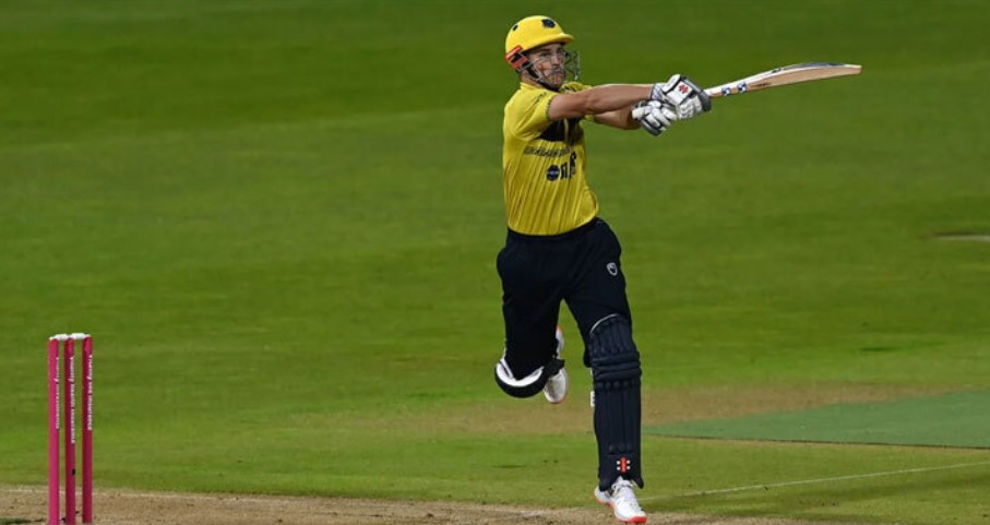 দেশের ডাকে ফিরছেন জোসেফ, সাকিবদের দলে ইংলিশ ব্যাটার