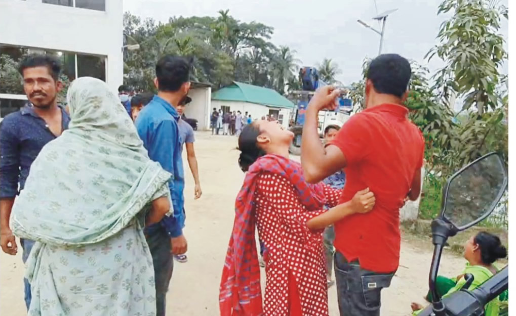 কুমিল্লায় পৃথক সড়ক দুর্ঘটনায় প্রাণ হারিয়েছে তিন জন 