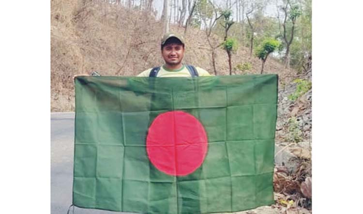 আড়াই মাস হেঁটে পুরো দেশ ঘুরেছেন দেবীদ্বারের শান্ত