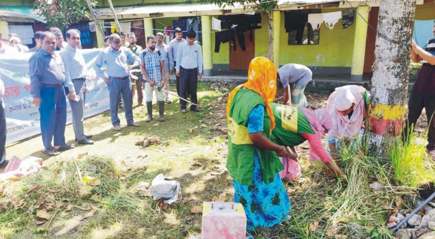 এলজিইডি,কুমিল্লার পরিষ্কার পরিচ্ছন্নতা সপ্তাহ উদ্বোধন