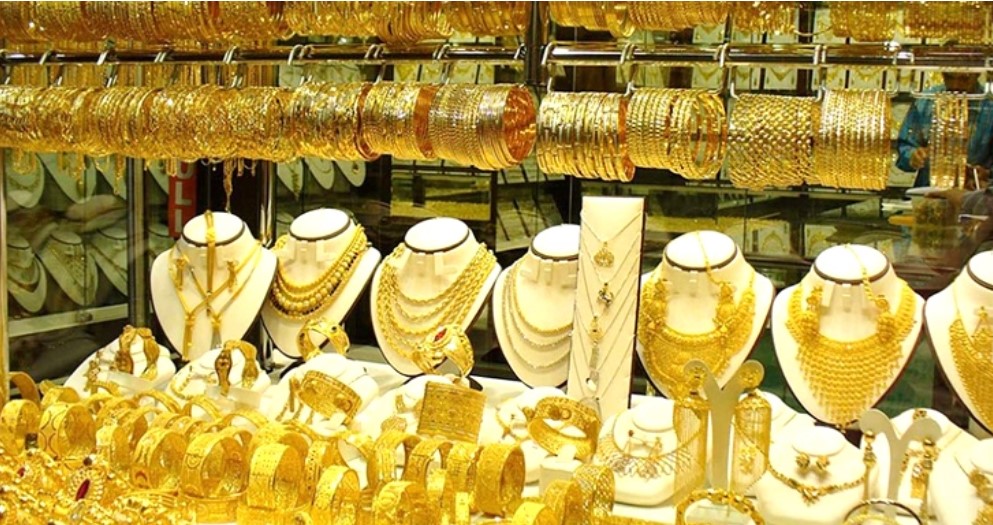 সোনার দাম কমলো