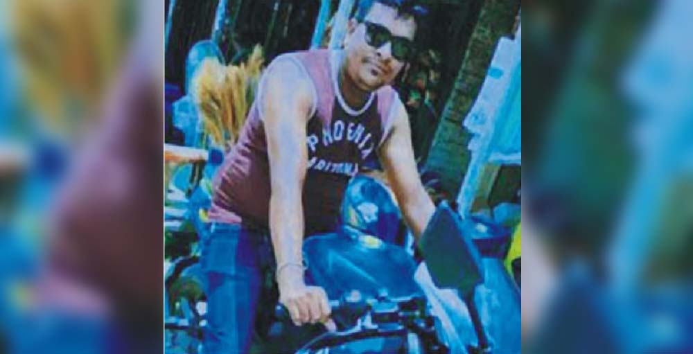  শ্বশুরবাড়ি থেকে ডেকে এনে যুবককে হত্যা