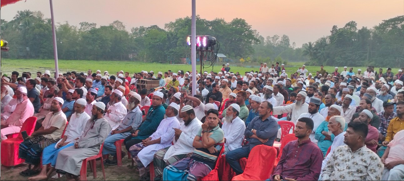 ইসলামী রাজনীতি করা ফরজ-মনোহরগঞ্জে জামায়াতের কর্মী সম্মেলনে ডঃ সরোয়ার উদ্দিন সিদ্দিকী